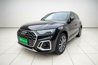 奥迪Q5L 2022款 改款 40T 豪华动感型
