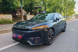 吉利银河 银河L6 2023款 125km 星舰