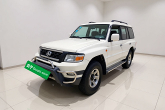 猎豹汽车 猎豹Q6 2015款 2.4L 手动四驱卓越型