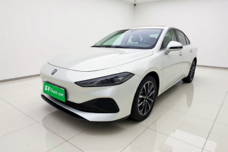 荣威D7 2025款 DMH 125km 世界冠军版