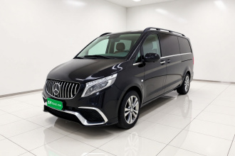 奔驰 威霆 2020款 2.0T 精英版 7座
