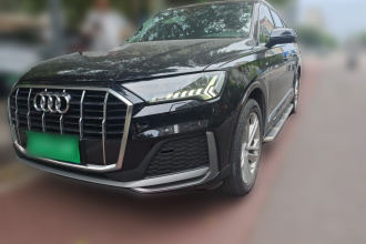 奥迪Q7 2021款 45 TFSI quattro S line运动型