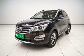 宝骏560 2015款 1.8L 手动豪华型