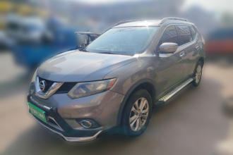 日产 奇骏 2014款 2.5L CVT尊享版 4WD
