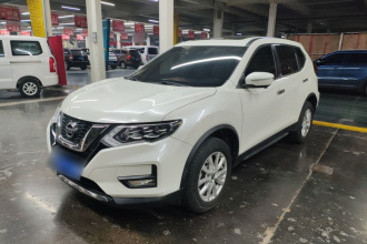 日产 奇骏 2021款 2.0L CVT 2WD XL Premium尊享纪念版