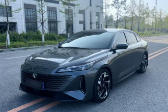长安 逸达 2023款 蓝鲸NE 1.5T GDI DCT旗舰型