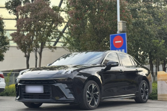 领克03 2025款 1.5TD DCT冠军版Plus