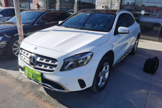 奔驰GLA 2019款 GLA 200 动感型