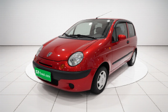 宝骏 乐驰 2012款 改款 1.0L 手动P-TEC标准型