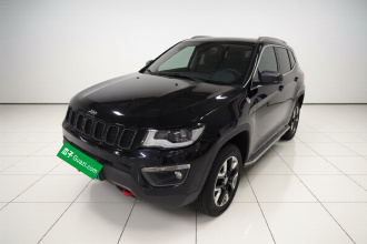 Jeep 指南者 2017款 200TS 自动高性能四驱版