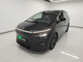 小鹏X9 2025款 纯电 740超长续航 Max