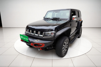 北京越野 北京BJ40 2019款 2.3T 自动四驱城市猎人版尊享型 国VI