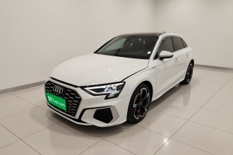 奥迪A3 2023款 Sportback 35 TFSI 豪华运动型