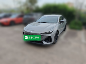 长安UNI-V 智电iDD 2023款  智电iDD 1.5T 113km智趣型（飞快版）