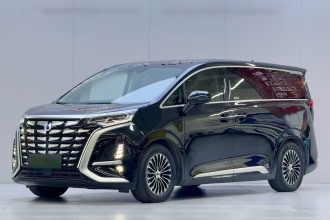 腾势D9 2024款 DM-i 980 四驱尊荣型