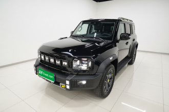 捷途旅行者 2024款 2.0T 四驱穿越PRO娱乐版