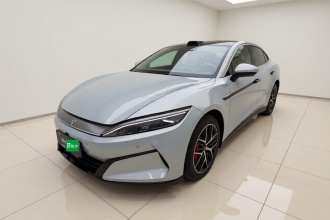 比亚迪 汉L 2025款 EV 四驱激光雷达旗舰型