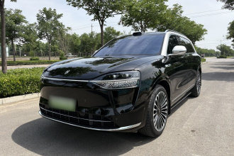 鸿蒙智行 问界M9 2024款 增程 Ultra版 52kWh 6座版