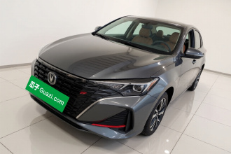 长安 逸动 2024款 PLUS 蓝鲸NE 1.4T GDI DCT高能版