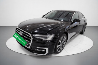 奥迪A6L 2025款 改款 45 TFSI 臻选动感型