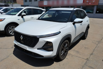 宝骏RS-3 2020款 1.5L CVT  24小时在线豪华型