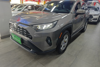 丰田 RAV4荣放 2024款 2.0L CVT两驱都市版