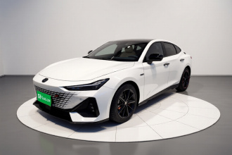 长安UNI-V 2023款 1.5T 尊贵型