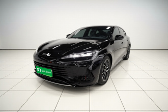 比亚迪 海豹 2024款 荣耀版 DM-i 1.5L 121km 尊贵型