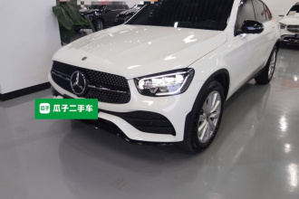 奔驰GLC轿跑 2021款 GLC 260 4MATIC 轿跑SUV