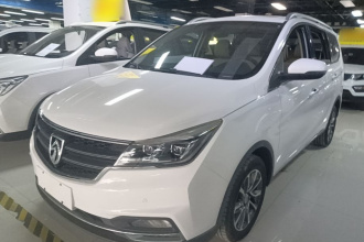宝骏730 2017款 1.8L iAMT尊享型 7座