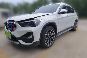 宝马X1 2022款 xDrive25Li 尊享型
