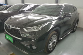 丰田 汉兰达 2024款 2.5L智能电混双擎四驱尊贵版 7座