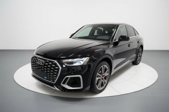 奥迪Q5L Sportback 2022款 45 TFSI 豪华型