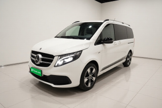 奔驰V级 2022款 V 260 尊贵版