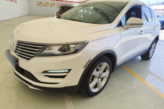 林肯MKC 2017款 2.0T 两驱尊享版