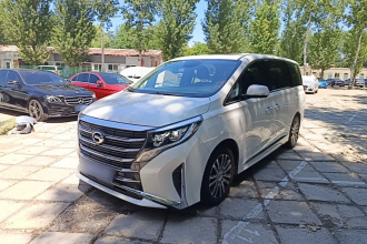 广汽传祺 传祺M8 2021款 领秀系列 390T 尊贵版