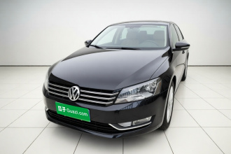 大众 帕萨特 2015款 1.8TSI DSG尊荣版