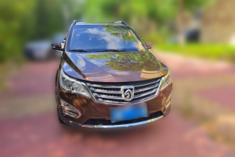 宝骏560 2015款 1.8L 手动豪华型
