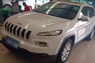 Jeep 自由光 2016款 2.0L 优越版