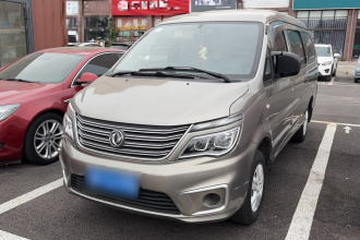 东风风行 菱智 2019款 M5L 1.6L 7座基本型 国VI
