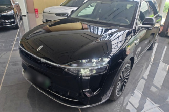 鸿蒙智行 问界M9 2025款 增程 Ultra版 52kWh 6座版 (192线激光雷达）