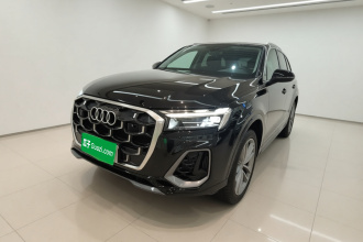奥迪Q7 2024款 55 TFSI quattro S line运动型