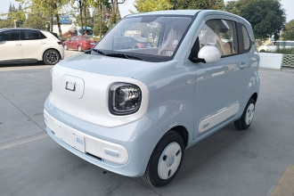 奔腾小马 2026款 222km 炫彩马