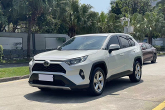 丰田 RAV4荣放 2020款 2.0L CVT两驱风尚版