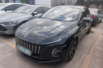 红旗E-QM5 2023款 改款 基础出行版