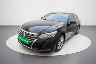 丰田 皇冠 2015款 2.5L 智享版