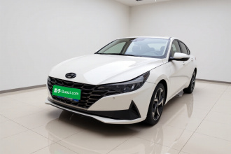 现代 伊兰特 2022款 1.5L CVT LUX尊贵版