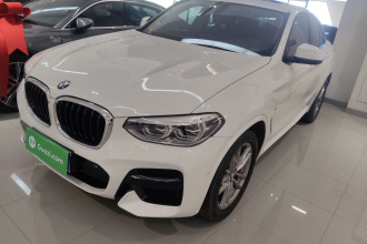 宝马X4 2021款 改款 xDrive 25i M运动套装