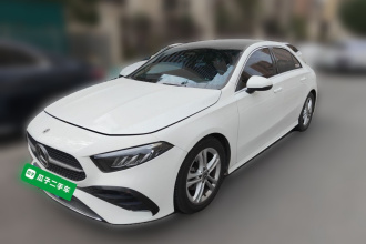 奔驰A级 2023款 A 180 L