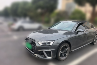 奥迪A4L 2022款 40 TFSI 时尚动感型
